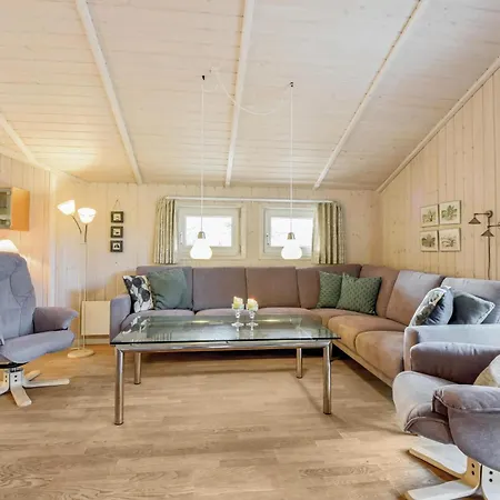 Gorgeous In With Kitchen Blåvand